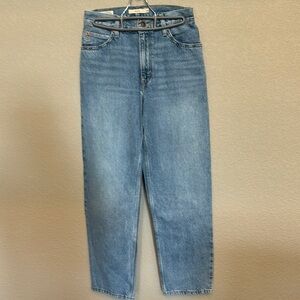 Levi’s Women's Premium Dad Jean - NWOT - Never Worn!